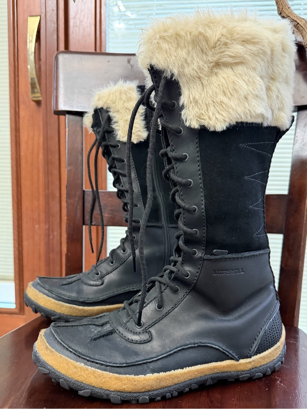 Womens Merrell Tremblant Tall Polar Waterproof boots 8